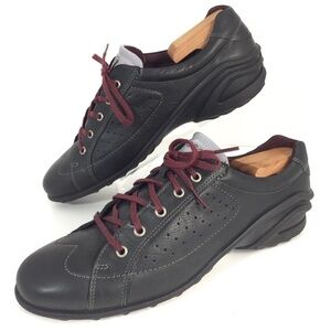 Ecco Black Leather Fashion Sneakers 41 USA 7.5
